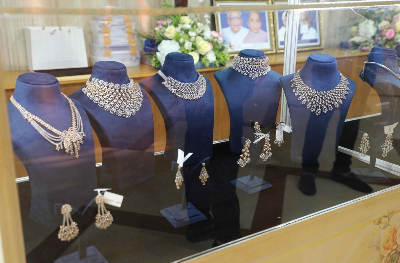 PR Jewels Collection